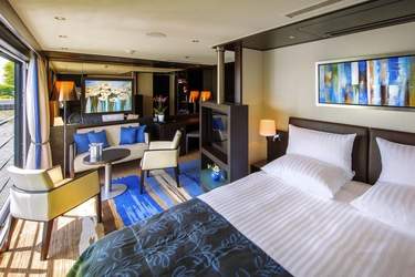 Avalon Waterways, Avalon Illumination Royal Suite 0.jpg